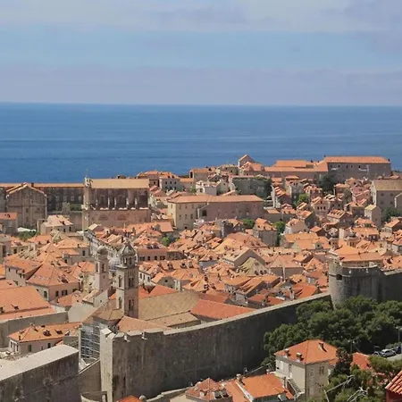Thon Dubrovnik